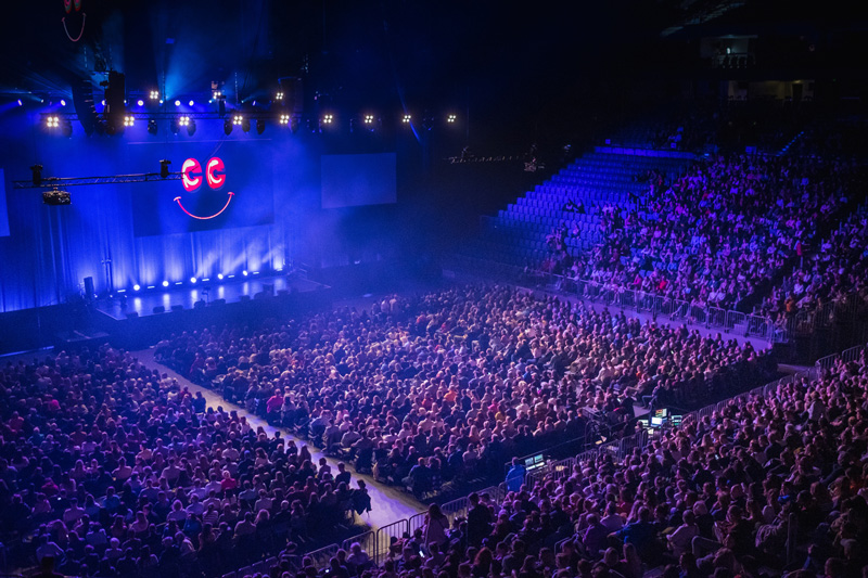 Leon Windscheid: Warum Perfektionismus uns unglücklich macht – und wie wir leichter leben können